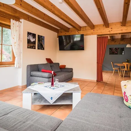 Farm stay Loecherhansenhof *