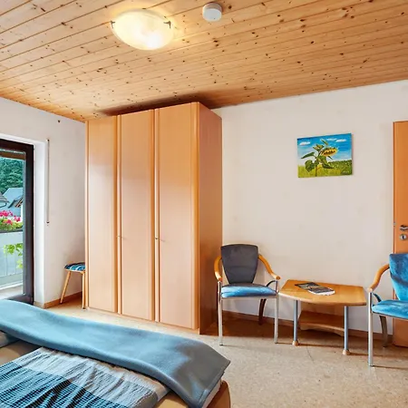 Farm stay Loecherhansenhof Bad Peterstal-Griesbach