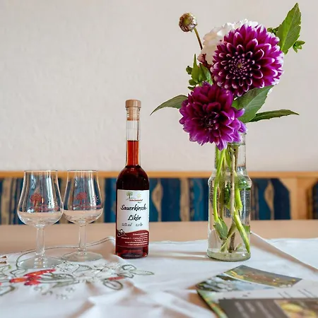 Farm stay Loecherhansenhof *