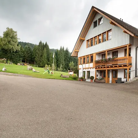 Loecherhansenhof Farm stay *