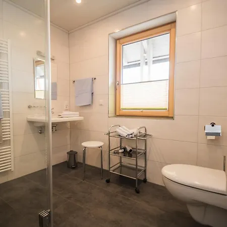 Loecherhansenhof Farm stay