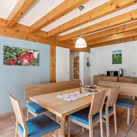 Loecherhansenhof Çiftlik konaklama *