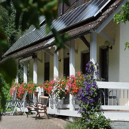 Apartment Loecherhansenhof *
